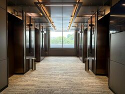 UE Square (D9), Office #459763501